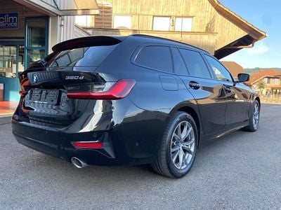 Gebraucht 2021 BMW 320e Sport Line Kombi | CHF 23’800 (Etwas zu teuer)
