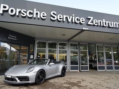 Porsche 911 Carrera 4 GTS