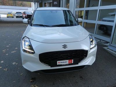 Weiss Neu 2025 Suzuki Swift Kleinwagen | CHF 26’180