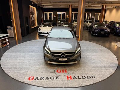 Grau Gebraucht 2016 Mercedes A200 Urban Limousine | CHF 9’900 (Superpreis)