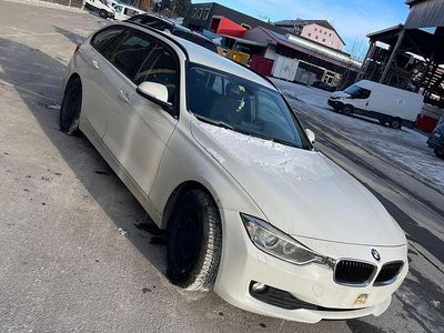Gebraucht BMW 318 143 PS (105 kW) 2014 Kombi