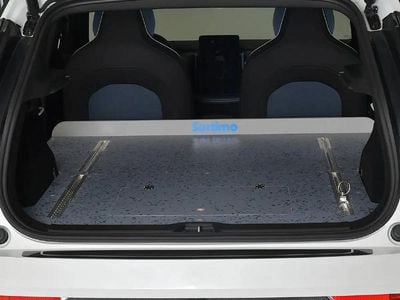 Weiss Gebraucht 2025 Volvo EX30 SUV | CHF 36’375 (Guter Preis)