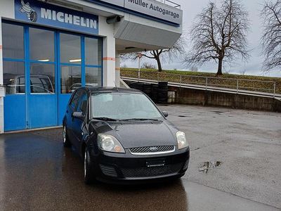 Gebraucht Ford Fiesta Trend 80 PS (58 kW) 2007 Kleinwagen