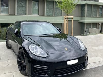 Porsche Panamera GTS