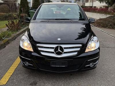 Gebraucht 2009 Mercedes B200 Van / Kleinbus | CHF 5’490