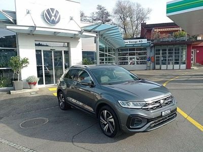 Grau Gebraucht 2024 VW T-Roc R-line SUV | CHF 37’600 (Etwas zu teuer)