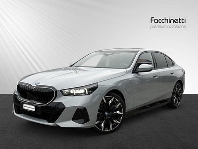 Gebraucht BMW 550e M Sport 489 PS (359 kW) 2024 Grau Limousine