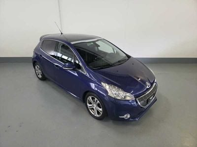 Gebraucht 2012 Peugeot 208 Allure Kleinwagen | CHF 6’900 (Teuer)