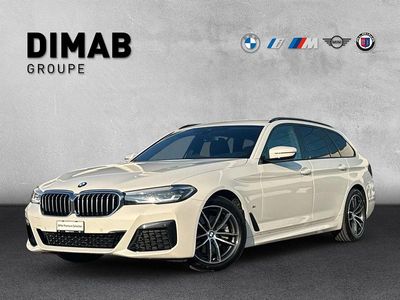 Weiss Gebraucht 2024 BMW 520 M Sport Kombi | CHF 44’900 (Etwas zu teuer)