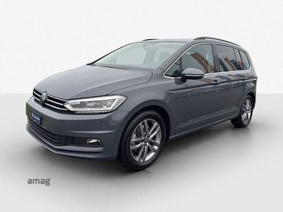 Gebraucht 2024 VW Touran Comfortline Van / Kleinbus | CHF 37’490 (Teuer)