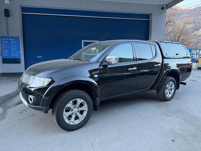 Gebraucht Mitsubishi L200 Intense 178 PS (130 kW) 2014 Abholung