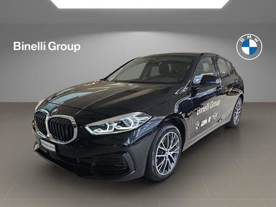 Schwarz Gebraucht 2023 BMW 120 Sport Line Kleinwagen | CHF 31’900 (Etwas zu teuer)