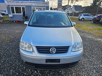 Gebraucht 2006 VW Touran Trendline Van / Kleinbus | CHF 1’900 (Guter Preis)