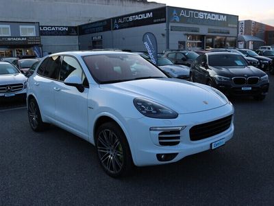 Porsche Cayenne S E-Hybrid