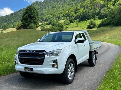 Gebraucht 2024 Isuzu D-Max Abholung | CHF 52’800 (Etwas zu teuer)