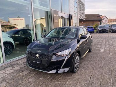 Schwarz Gebraucht 2023 Peugeot 208 Active Kleinwagen | CHF 28’800