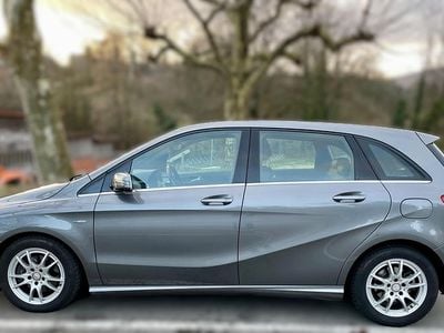 Gebraucht 2011 Mercedes B180 Active Van / Kleinbus | CHF 8’600