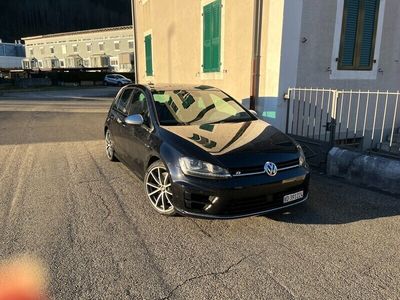 Gebraucht 2014 VW Golf VII R | CHF 18’000 (Etwas zu teuer)