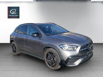 Mercedes GLA220