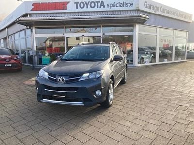 Gebraucht 2015 Toyota RAV4 Style | CHF 16’400 (Etwas zu teuer)