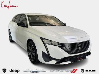 Weiss Gebraucht 2022 Peugeot 308 SW Allure Kombi | CHF 25’308