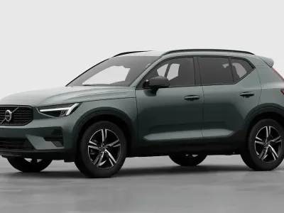 Neu (2026) Volvo XC40 Plus 163 PS | Teuer