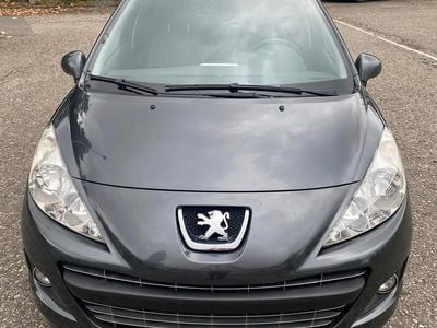 Gebraucht 2012 Peugeot 207 Allure | CHF 2’199 (Superpreis)