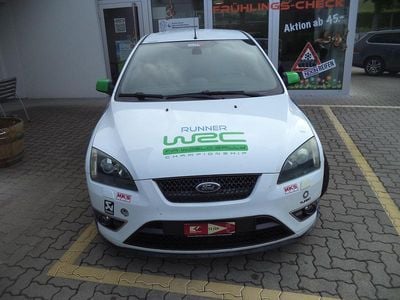 Gebraucht Ford Focus ST 225 PS (165 kW) 2007 Weiss Limousine
