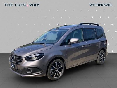 Neu Mercedes T180 Style 116 PS (85 kW) 2025 Blau Van / Kleinbus