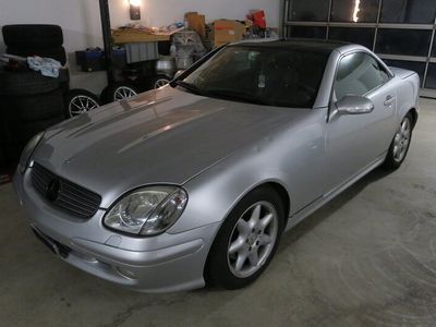 Mercedes SLK320