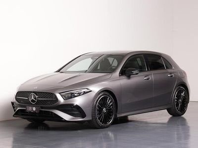 Grau Gebraucht 2024 Mercedes A180 AMG line Limousine | CHF 38’900 (Etwas zu teuer)