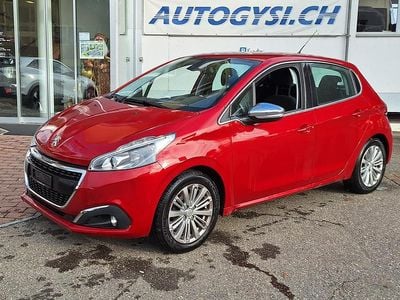 Rot Gebraucht 2017 Peugeot 208 Active Kleinwagen | CHF 6’800 (Guter Preis)