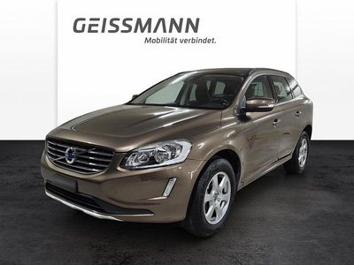 Gold Gebraucht 2015 Volvo XC60 Momentum SUV | CHF 18’920