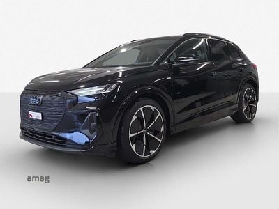 Mythosschwarz metallic Gebraucht 2023 Audi Q4 e-tron Ambiente SUV | CHF 46’500 (Etwas zu teuer)