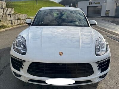 Porsche Macan S