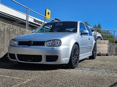 Gebraucht 2003 VW Golf IV R | CHF 21’500