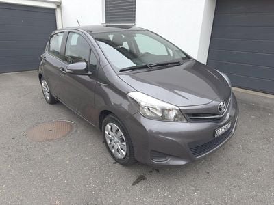 Gebraucht Toyota Yaris Luna 99 PS (72 kW) 2011 Kleinwagen
