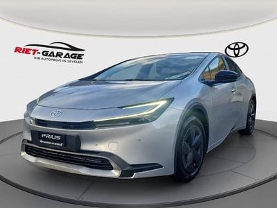 Gebraucht Toyota Prius Trend 223 PS (164 kW) 2025 Grau Kleinwagen