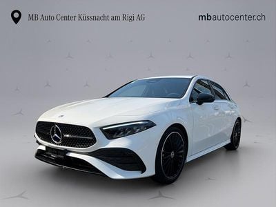 Weiss Gebraucht 2024 Mercedes A200 Night Limousine | CHF 36’900 (Teuer)