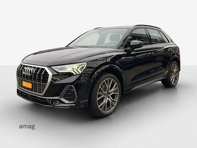 Mythosschwarz metallic Gebraucht 2021 Audi Q3 S-Line SUV | CHF 36’990 (Etwas zu teuer)