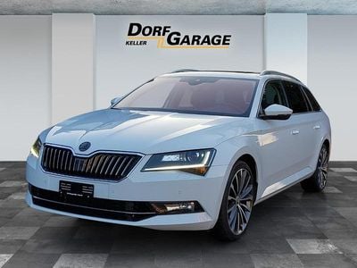 Weiss Gebraucht 2016 Skoda Superb LAURIN & KLEMENT Kombi | CHF 22’900 (Guter Preis)
