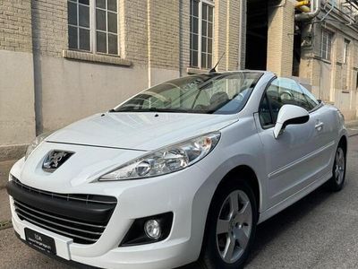 Gebraucht 2011 Peugeot 207 CC Cabrio | CHF 3’890 (Etwas zu teuer)