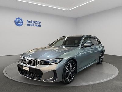 Grau Gebraucht 2025 BMW 330 Comfort Edition Kombi | CHF 54’990