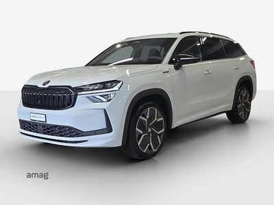 Moon weiss, metallic Gebraucht 2025 Skoda Kodiaq SportLine SUV | CHF 52’999 (Etwas zu teuer)