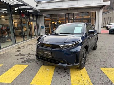 Blau Neu 2025 Toyota Urban Cruiser Premium SUV | CHF 43’124