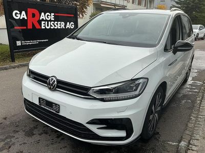 Weiss Gebraucht 2022 VW Touran R-line Van / Kleinbus | CHF 31’900 (Teuer)