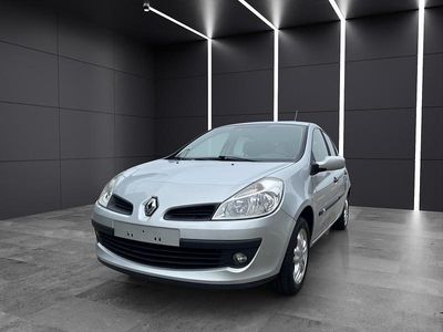 Gebraucht 2006 Renault Clio II Kleinwagen | CHF 4’900 (Etwas zu teuer)