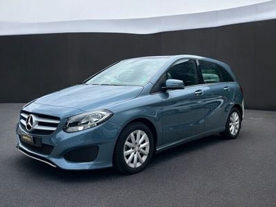 Gebraucht Mercedes B200 Style 156 PS (114 kW) 2015 Van / Kleinbus