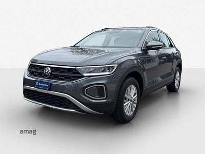 Indium grey metallic Gebraucht 2024 VW T-Roc Life SUV | CHF 26’990 (Guter Preis)