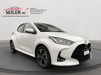 Weiss Neu 2025 Toyota Yaris Hybrid Trend Limousine | CHF 25’990 (Fairer Preis)